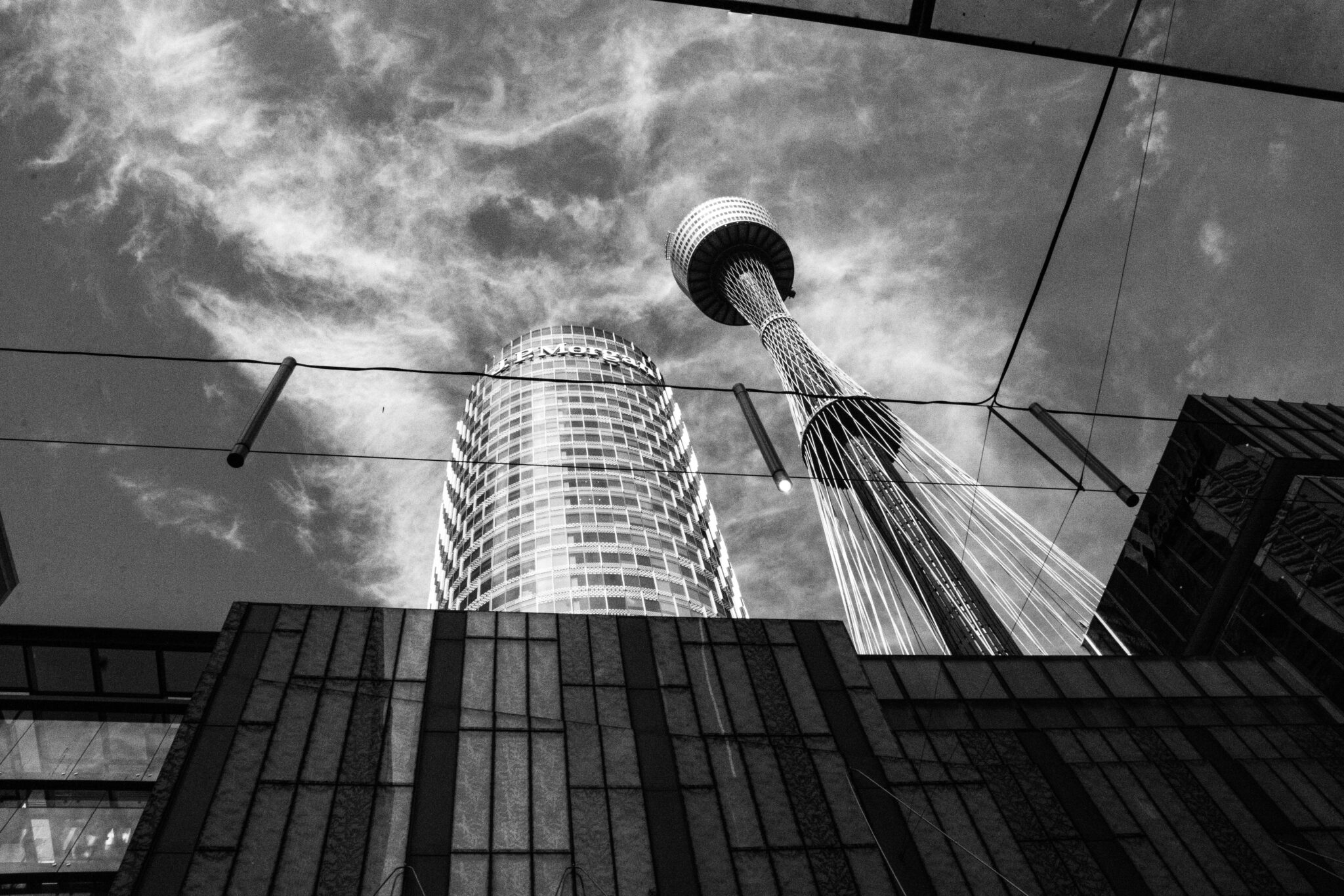 Acier, Verre & Béton